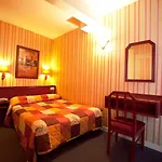 Maison Du Pre 2*