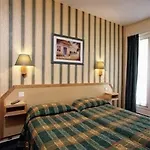 Maison Du Pre Hotel Paris