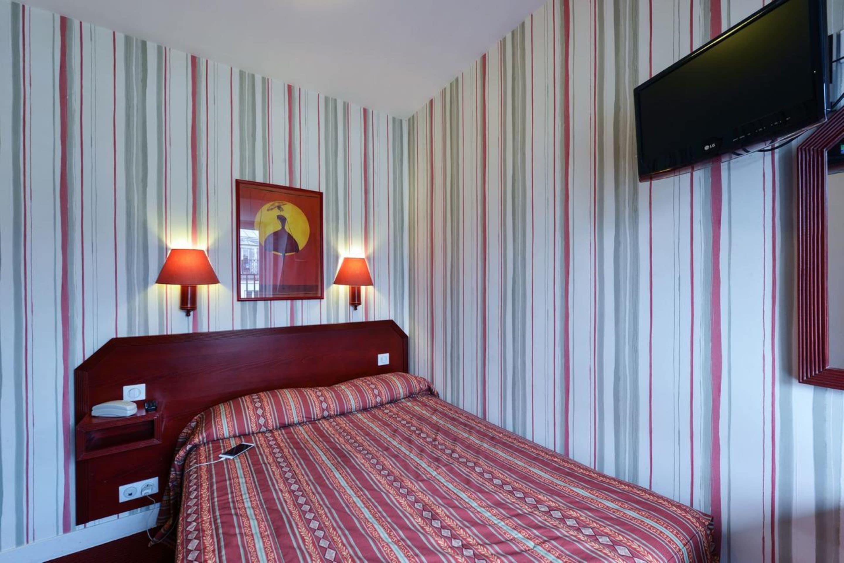 Hotel Maison Du Pré 2*