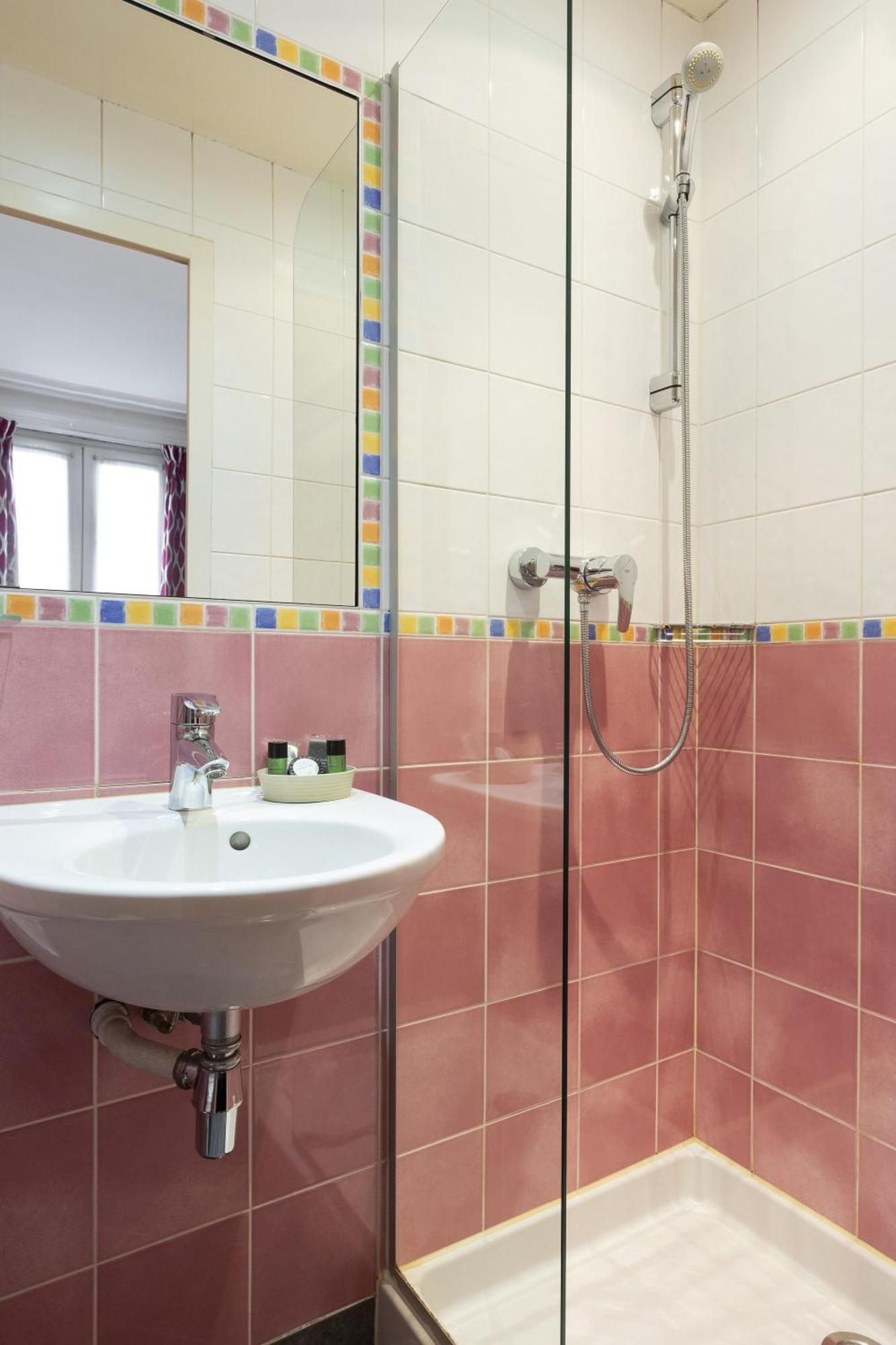 Maison Du Pre 2* Paris