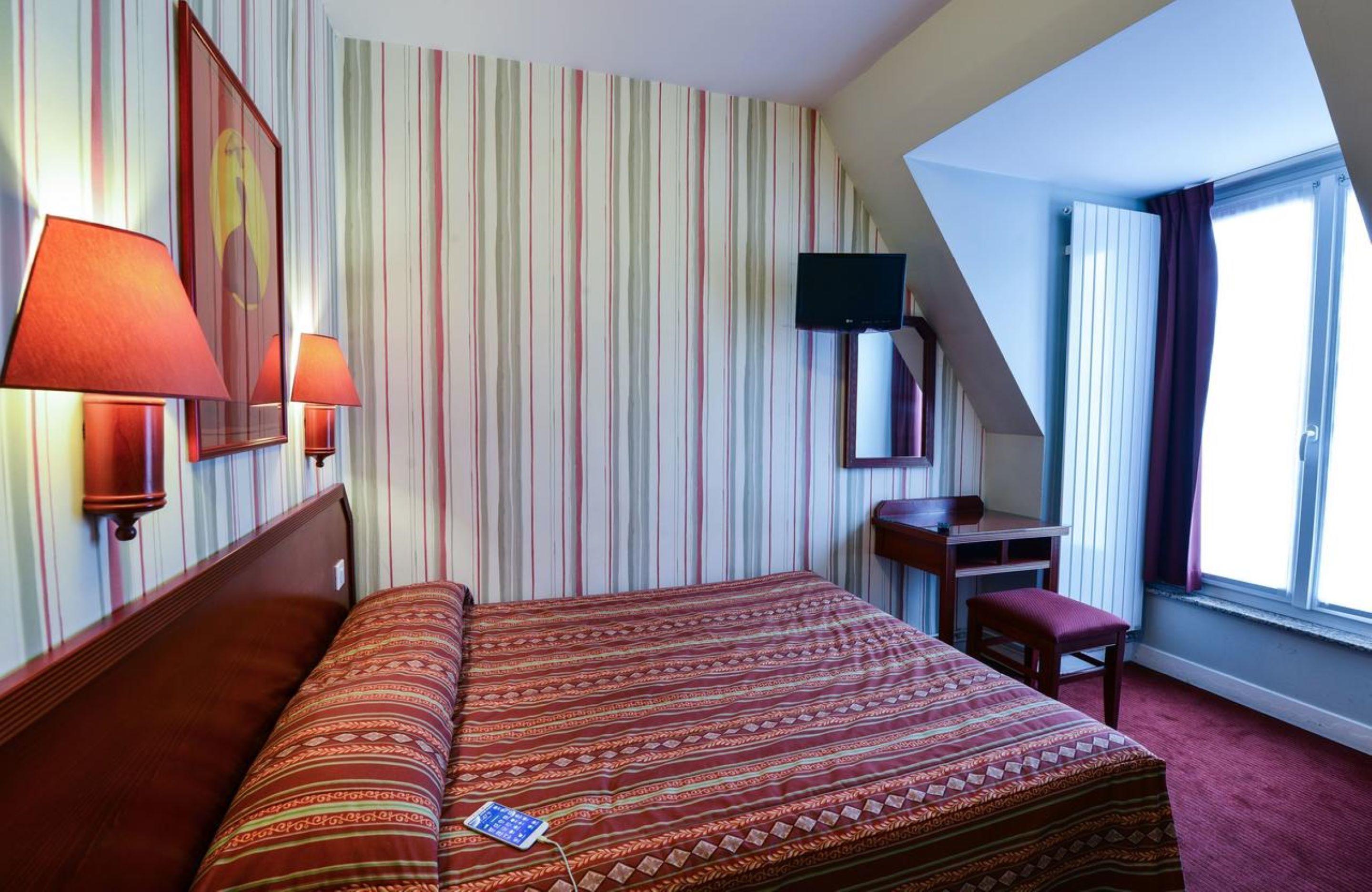 Maison Du Pre Hotel 2*